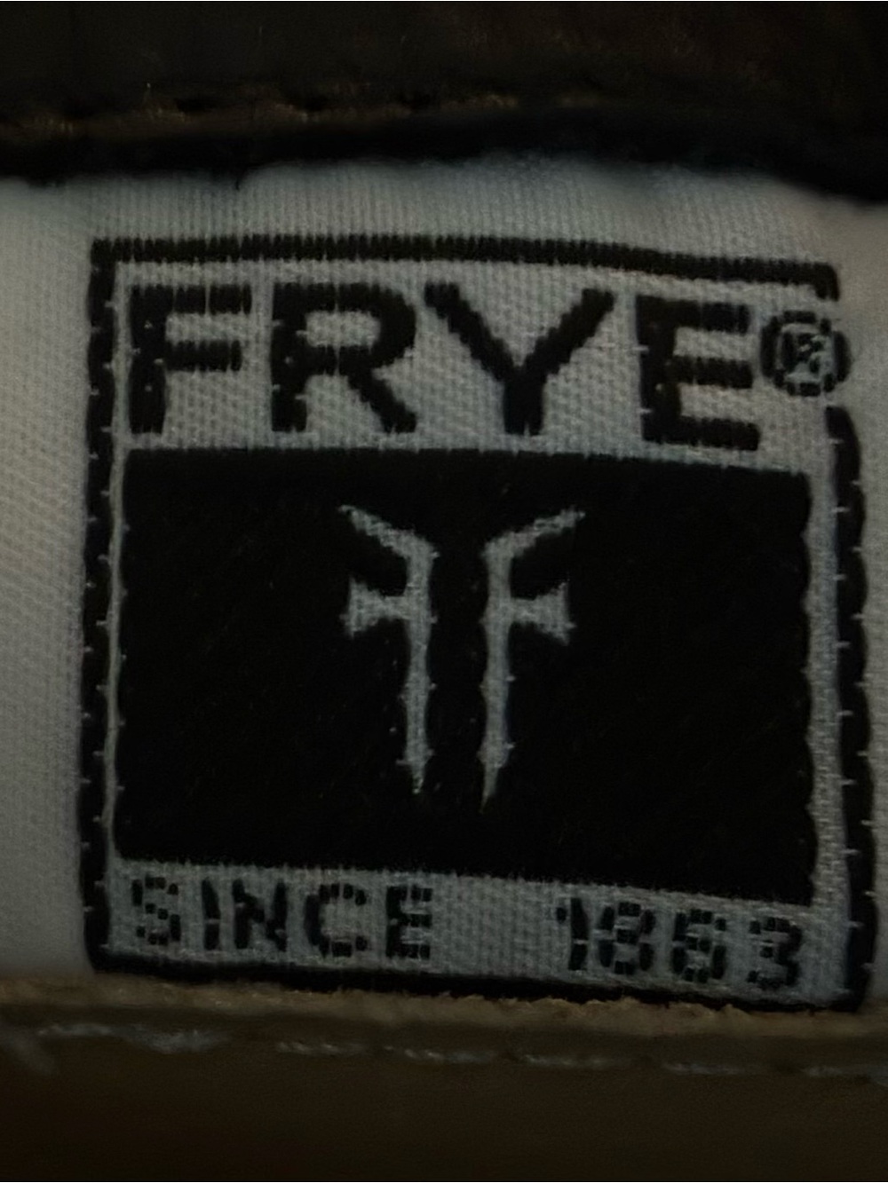 FRYE - Picture 11 of 12